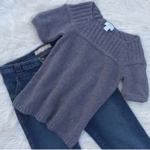 Gray short-sleeved sweater from LOFT